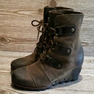 Sorel Wedge Boots